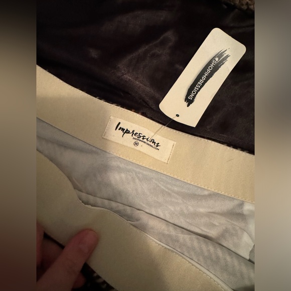 Shop Impressions plaid skirt - Picture 2 of 3